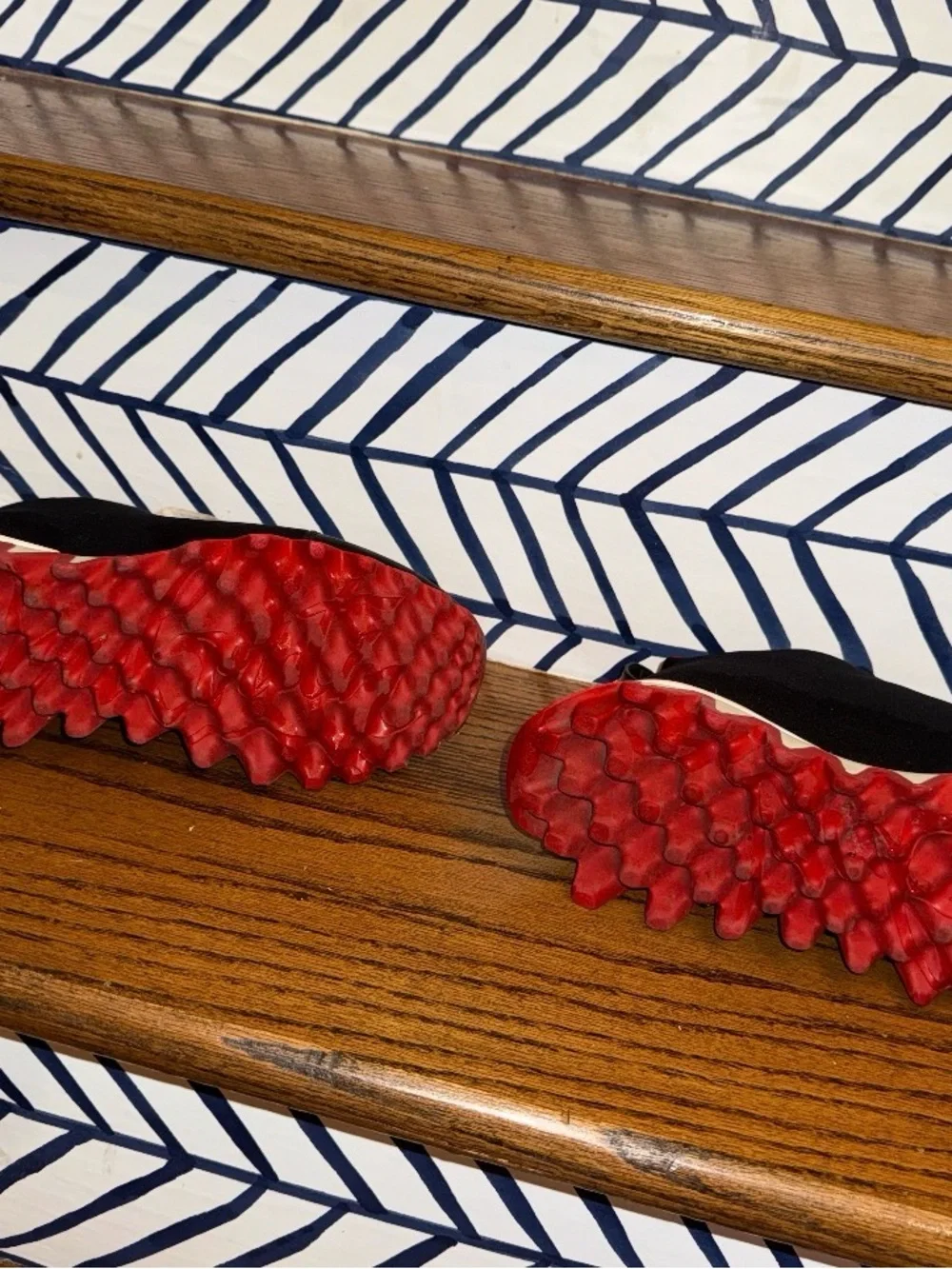 Christian Louboutin Tiketa Run slip-on Black Red Sneakers